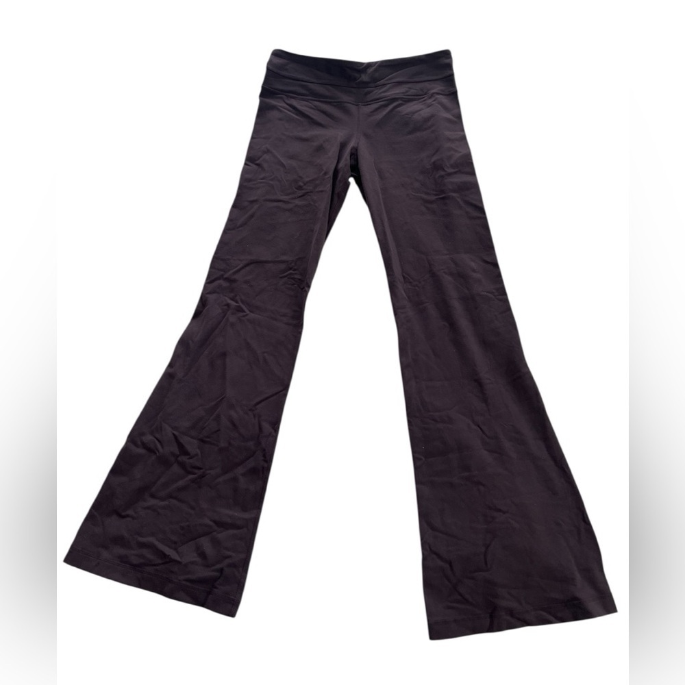 Lululemon chocolate boot cut yoga pants